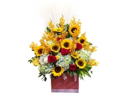 Hoa Giỏ Tặng Sinh Nhật Nắng Vàng Ấm Áp 082