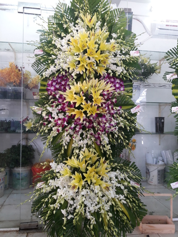 vòng hoa chia buồn hoa viếng hoa tang lễ